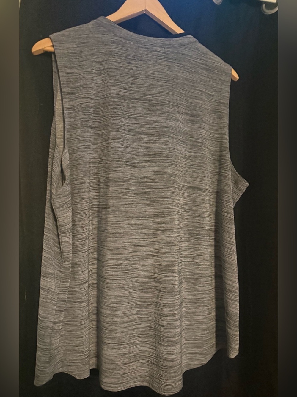 Sleeveless Gray Knit Tunic Top